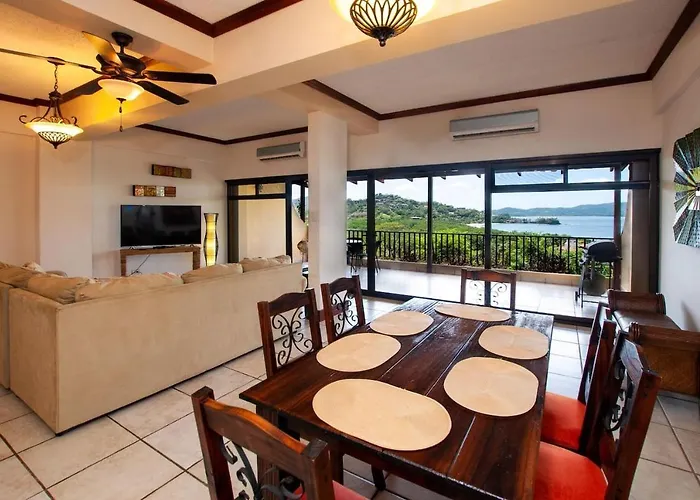 Hotel Big-beautiful Unit In Flamingo Sleeps 8-with Breathtaking Ocean Views 4*