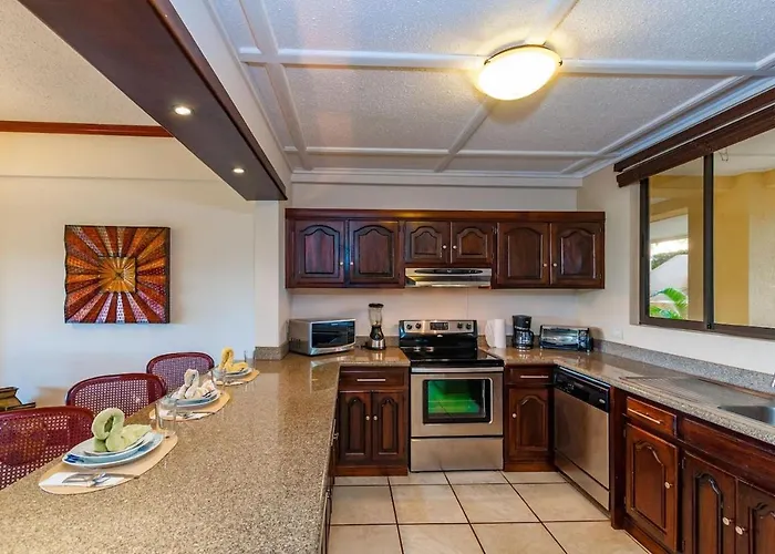 Big-beautiful Unit In Flamingo Sleeps 8-with Breathtaking Ocean Views
