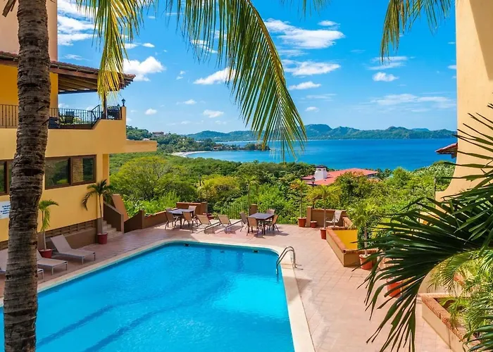 Hotel Big-beautiful Unit In Flamingo Sleeps 8-with Breathtaking Ocean Views
