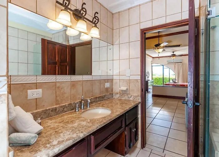 Big-beautiful Unit In Flamingo Sleeps 8-with Breathtaking Ocean Views Hotel Playa Flamingo