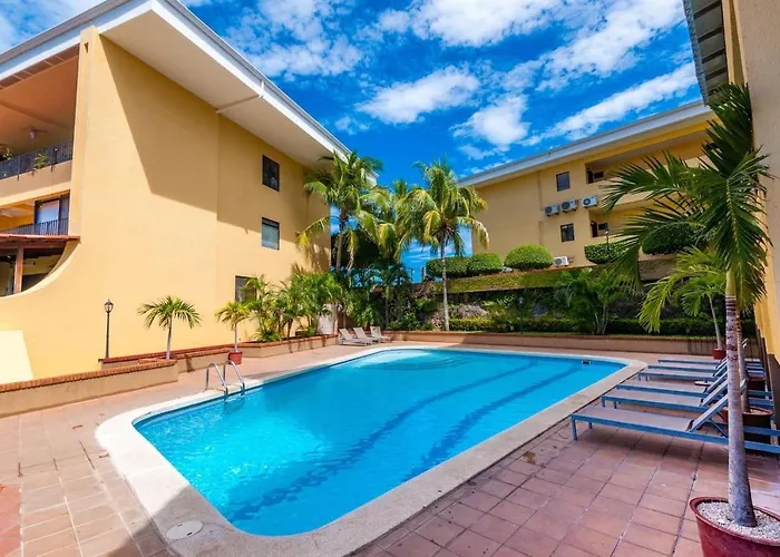Hotel Big-beautiful Unit In Flamingo Sleeps 8-with Breathtaking Ocean Views